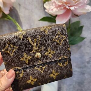 LV wallet